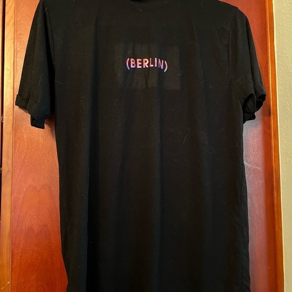 Cactus Man Berlin Rainbow Graphic SS Shirt Sz Medium Ricky Singh Denim Flowers - Picture 3 of 6